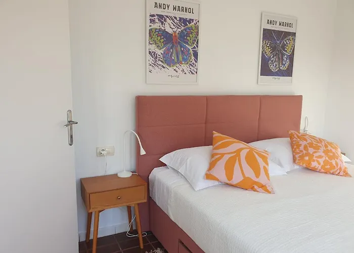 Sunrise & Sunset Apartment *